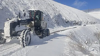 423 köy yolu ulaşıma kapandı
