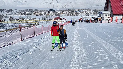 Munzur'un eteklerinde kayak keyfi