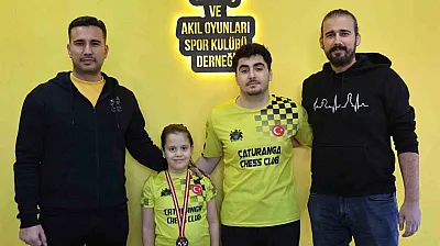 Satranç kulübü ile sporcu yetiştiriyorlar