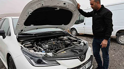 Sıfır kilometre araçta motor arızası yaşadı