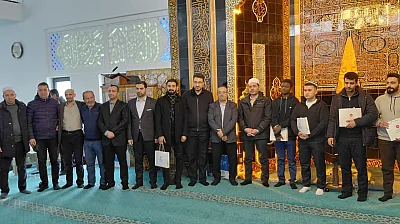 Uluslararası öğrencilerden Kur'an-ı Kerim ziyafeti