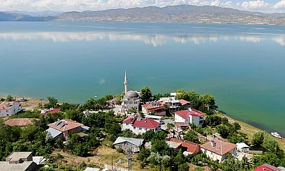 Elazığ'ın saklı cenneti göz kamaştırıyor