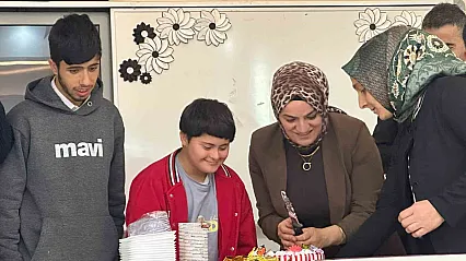 Arıcak'ta anlamlı etkinlik