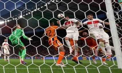 Hollanda 2 - 1 Türkiye