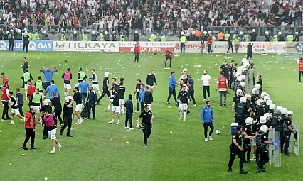 TFF'den Elazığspor ve Vanspor'a sert hamle!
