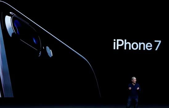 iPhone 7 ve iPhone 7 Plus tanıtıldı