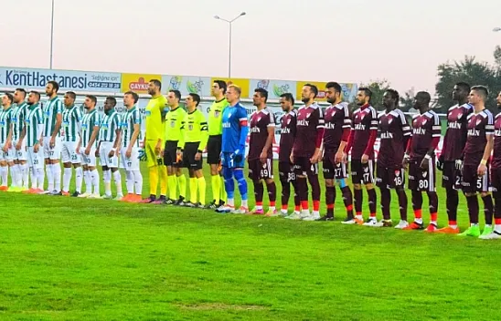 Giresunspor - Elazığspor maçının fotoğrafları