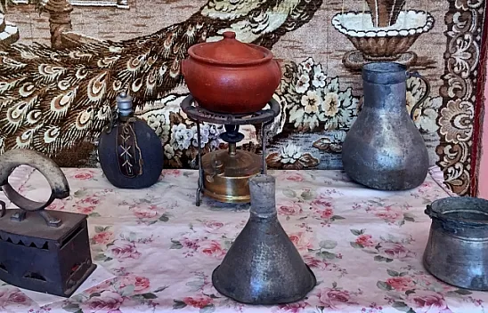 700 yıllık konakta tarihle iç içe yaşıyorlar