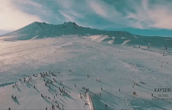 Türkiye'nin havadan çekilen kış manzaraları kendine hayran bıraktı