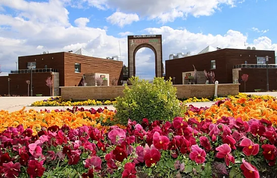 Elazığ'da ilkbahar güzelliği