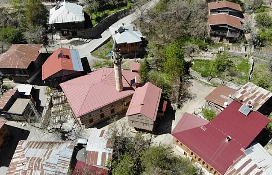 Bu köy 'Orada bir köy var uzakta' diyenleri ağırlıyor