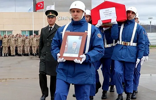 Şehit asker törenle memleketine uğurlandı