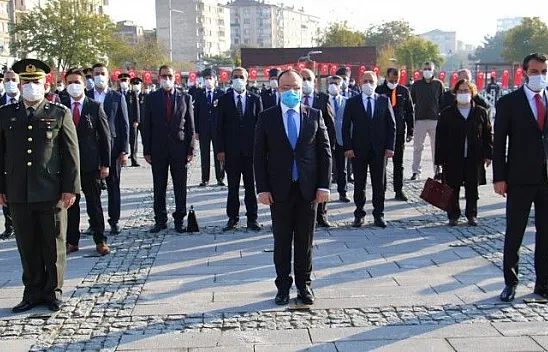 10 Kasım Atatürk'ü Anma töreni