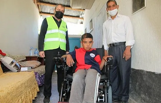 11 yaşındaki Veysel'e bayram sürprizi