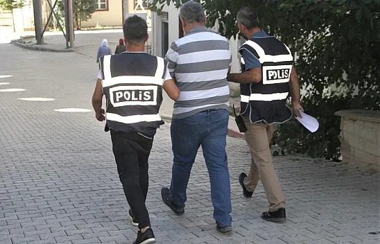 Elazığ merkezli 8 ilde FETÖ operasyonu: 22 gözaltı