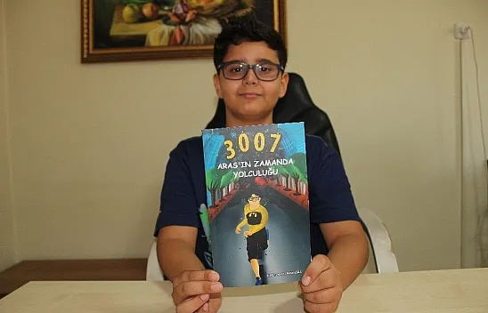 11 yaşında kitap çıkardı, gelirini bağışladı