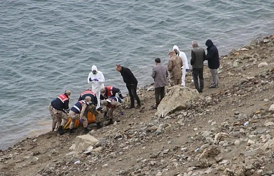 Keban Baraj Gölünden 'Ceset çıktı'