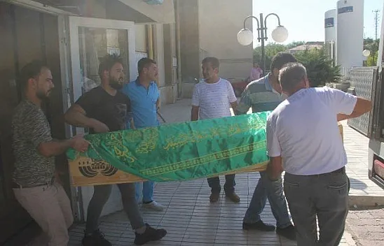 5 yaşındaki çocuk kahvaltı yaparken boğuldu