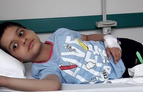 6 yaşındaki Taha'nın tedavisi sürüyor