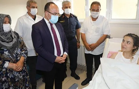 7 saatlik operasyonla yerine dikilen kol kurtarılamadı