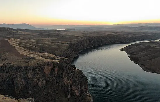 9 Milyon yıllık yeni keşif kanyonları bir de böyle görün