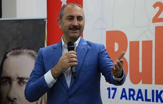 'Türkiye'nin en büyük gücü gençliktir'