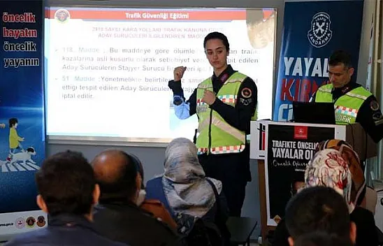 Aday sürücülere son ders jandarmadan