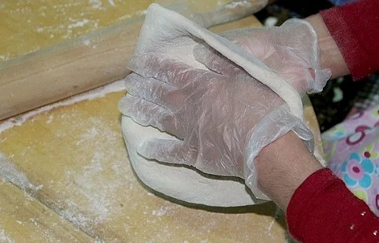 Aileler evlerinde kendi ekmeğini yapmaya başladı