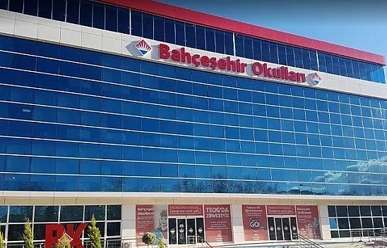 Bahçeşehir Okulları'nda uzaktan eğitim canlı derslerle sürüyor