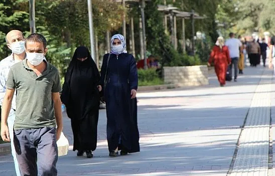 Bakan Koca uyardı, maske kullanımı arttı