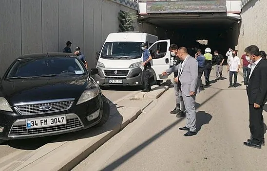 Bakan konvoyunda trafik kazası