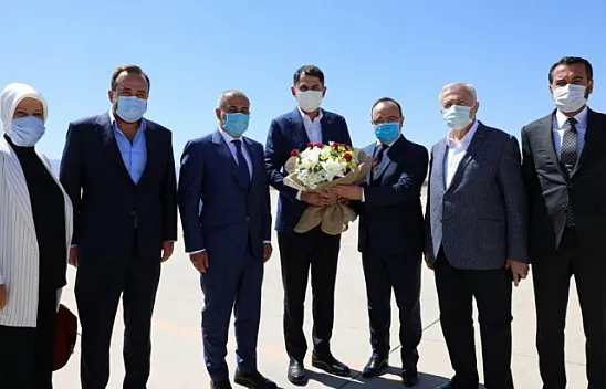 Bakan Murat Kurum Elazığ'a geldi