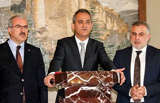 Bakan Özer'den Elazığ'a 'öğretmenevi' müjdesi!