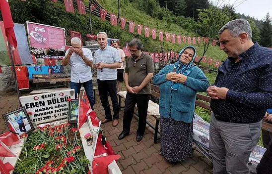 Başkan Yıldırım'dan şehit Eren Bülbül'ün kabrine ziyaret