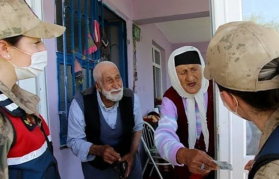 'Bayram Harçlığı' diyaloğu gülümsetti
