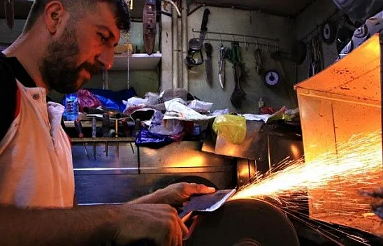 Bıçak bileme ustalarının Kurban Bayramı yoğunluğu