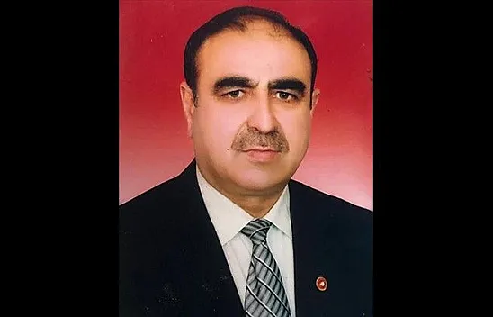 Bıçakla ağır yaralanan  meclis üyesi hayatını kaybetti