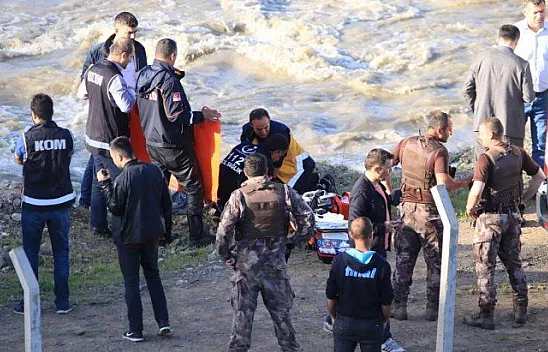 Acı haber! Çapakçur deresinde iki çocuk boğuldu