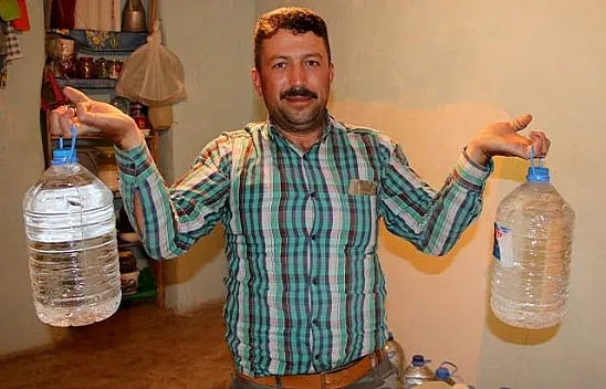 Çeşmeler kuruyunca bidonlar devreye girdi