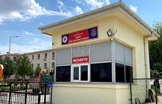 Cezaevinde akılalmaz olay!