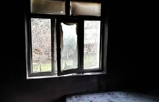 Dede yadigarı ev yandı, kundaklama şüphesi üzerinde duruluyor