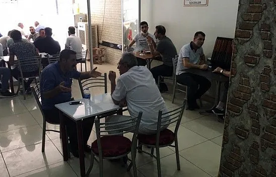 Deprem anı kameralara işte böyle yansıdı