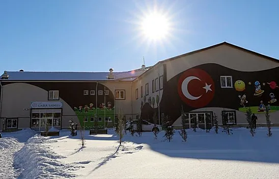 Depremin yıktığı 23 okul yerine 41 okul kazandırılıyor