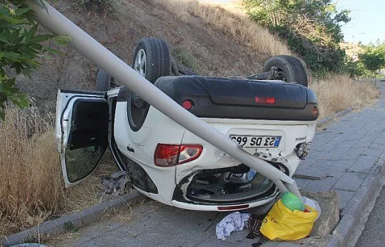 Harput yolunda trafik kazası! Yaralılar var