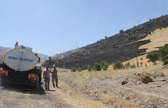 700 dönüm alan cayır cayır yandı