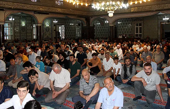 Elazığ'da bayram namazı kılındı