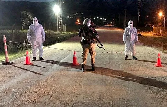 Elazığ'da bir mezra karantinaya alındı