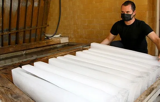 Elazığ'da buz sezonu başladı