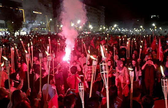 Elazığ'da fener alayı düzenlendi