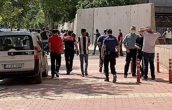 Elazığ'da hareketli dakikalar...